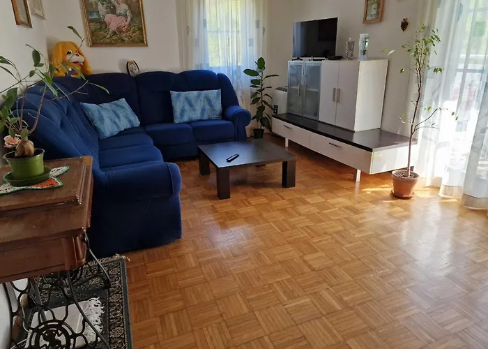 Апартаменты Bovec Comfortable With Mountain View - One Bedroom With Mountain View Бовец